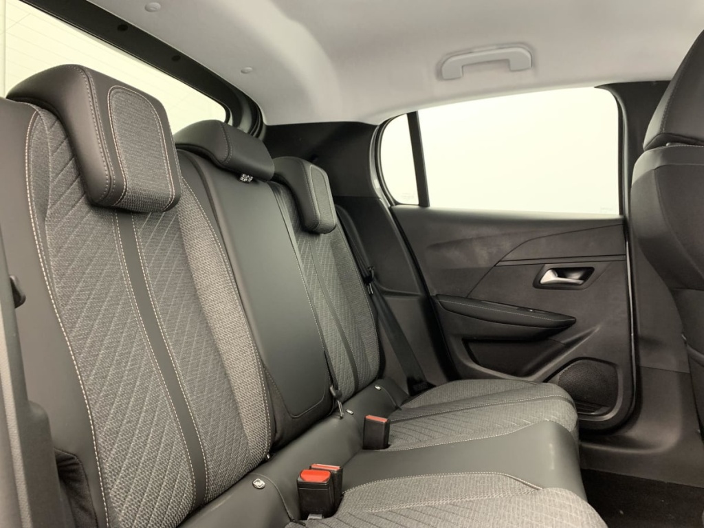 PEUGEOT 208 Hybrid 110 ch e-DCS6 Allure - ref: 1-384447 - Photo 10