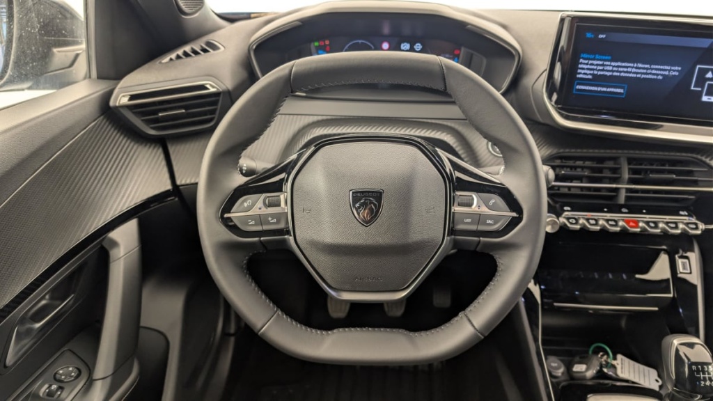 PEUGEOT 2008 100 S S BVM6 Allure - ref: 1-384562 - Photo 14