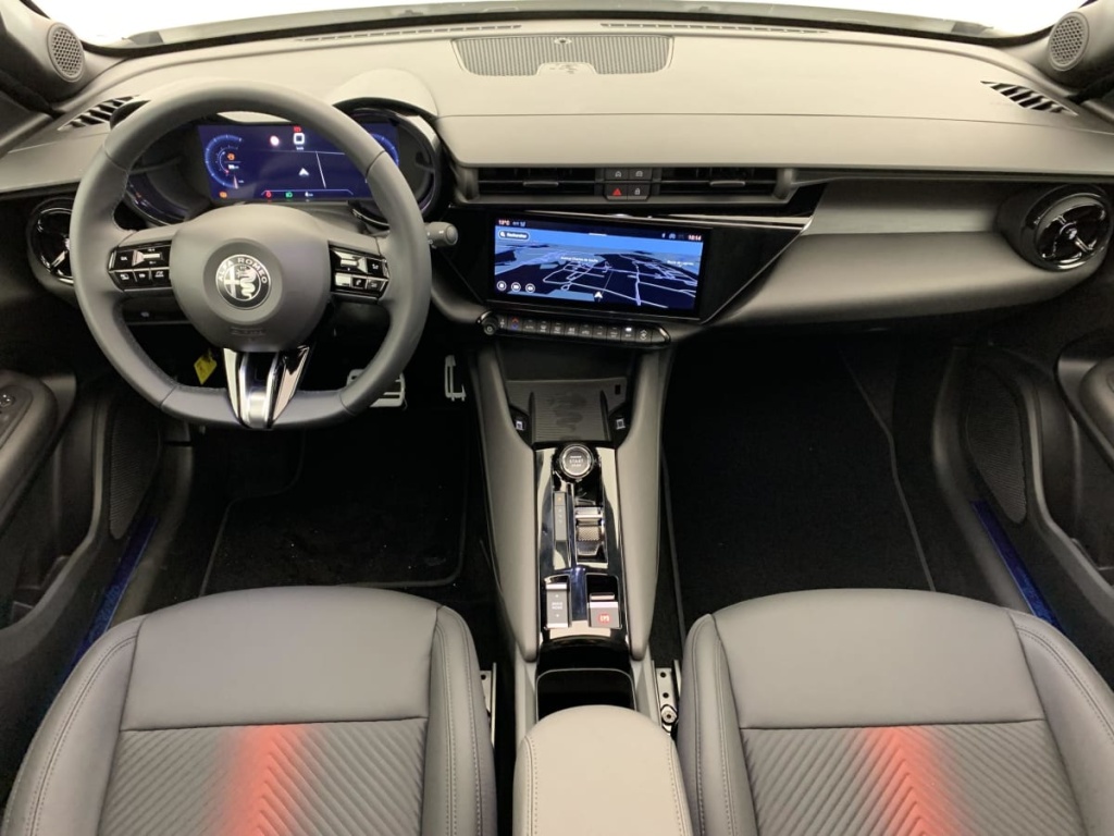 ALFA ROMEO Junior 1.2 Ibrida 145 ch e-DCT6 Q4 Ti - ref: 1-385509 - Photo 12