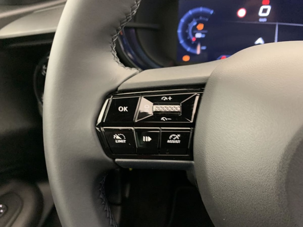 ALFA ROMEO Junior 1.2 Ibrida 145 ch e-DCT6 Q4 Ti - ref: 1-385509 - Photo 15