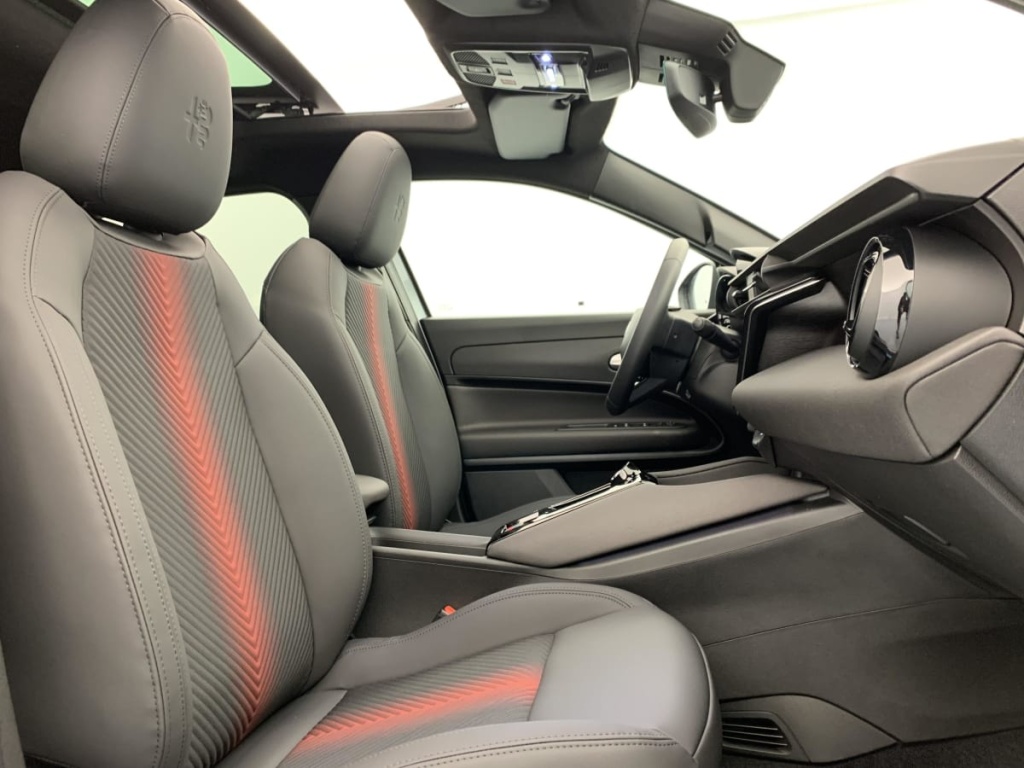 ALFA ROMEO Junior 1.2 Ibrida 145 ch e-DCT6 Q4 Ti - ref: 1-385510 - Photo 9