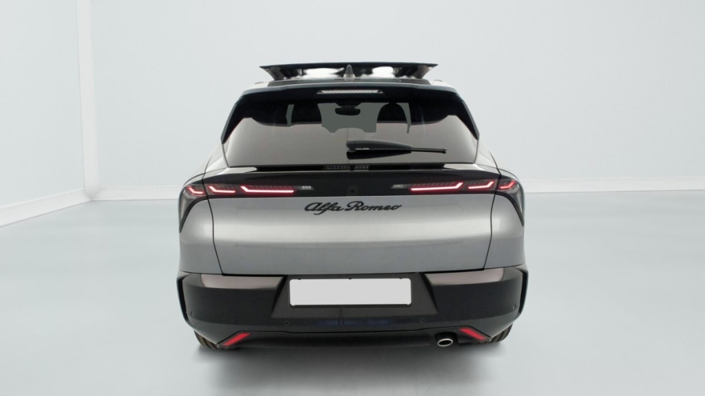 ALFA ROMEO Junior 1.2 Ibrida 145 ch e-DCT6 Q4 Ti - ref: 1-385516 - Photo 6