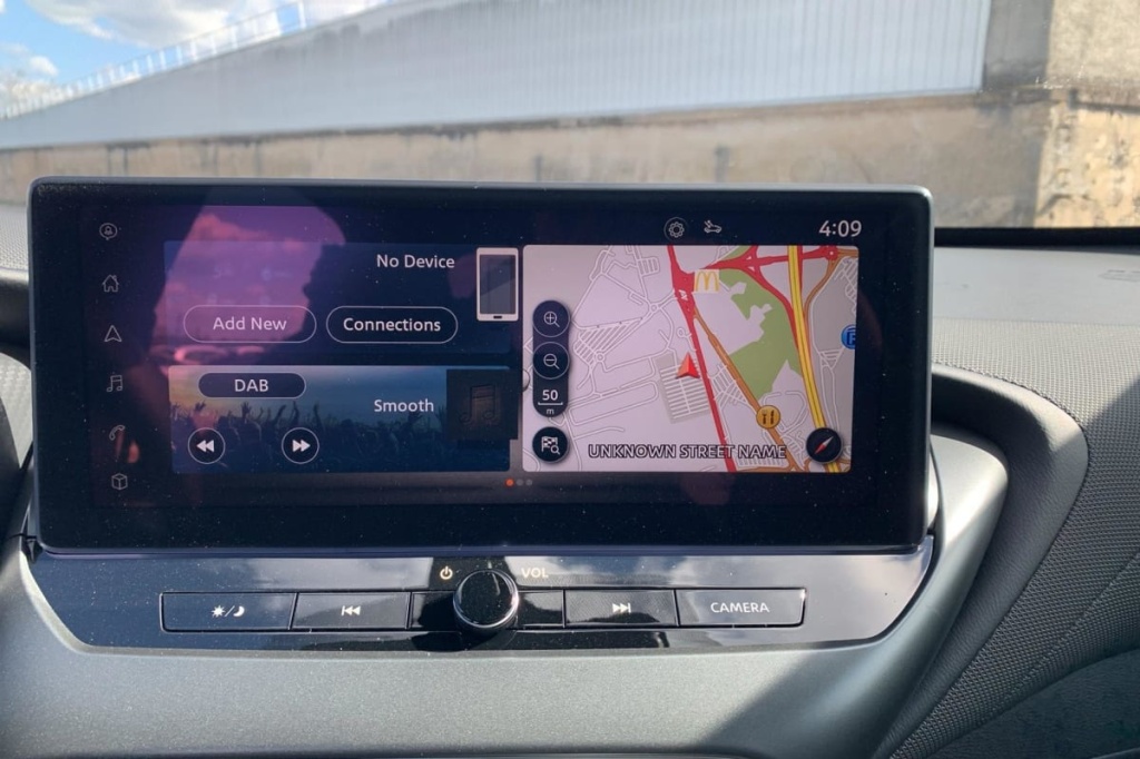 NISSAN Juke HYBRID 143 N-CONNECTA - ref: 1-385710 - Photo 18