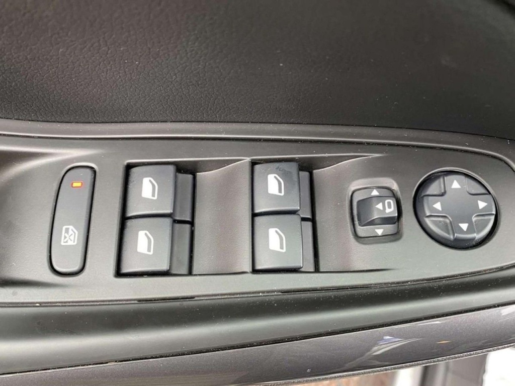 OPEL Grandland 1.6 HYBRID TURBO 300 AT8 ULTIMATE - ref: 2-628107 - Photo 10