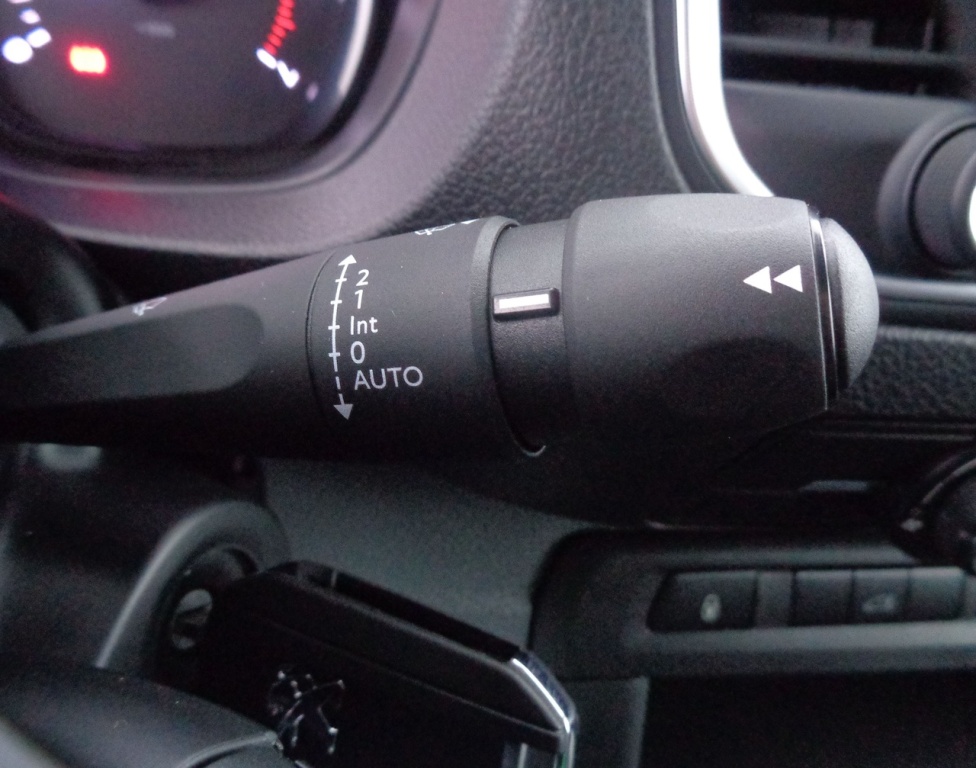 PEUGEOT EXPERT FOURGON STANDARD 1.5BLUEHDI 120S&S PREMIUM - ref: 2-663235 - Photo 10