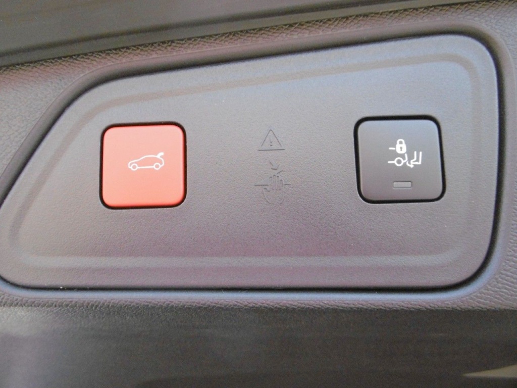 PEUGEOT 3008 1.2 PURETECH 130CH ALLURE PACK - ref: 2-677824 - Photo 13