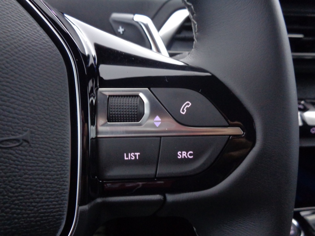 PEUGEOT 3008 1.5 BLUEHDI 130CH EAT8 ALLURE PACK - ref: 2-680099 - Photo 10