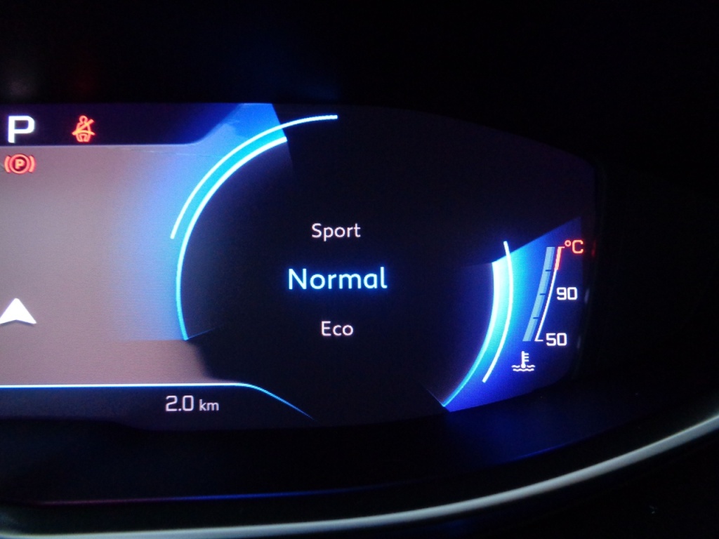 PEUGEOT 3008 1.5 BLUEHDI 130CH EAT8 ALLURE PACK - ref: 2-680099 - Photo 8