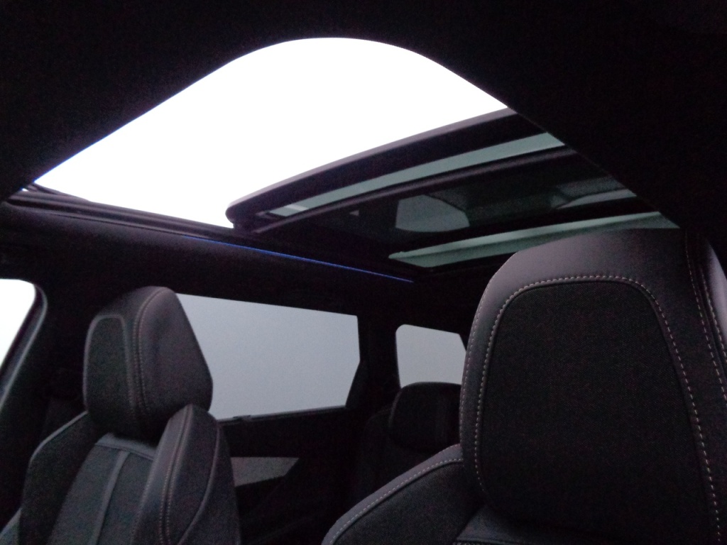 PEUGEOT 5008 1.2 PURETECH 130CH GT - ref: 2-680110 - Photo 18