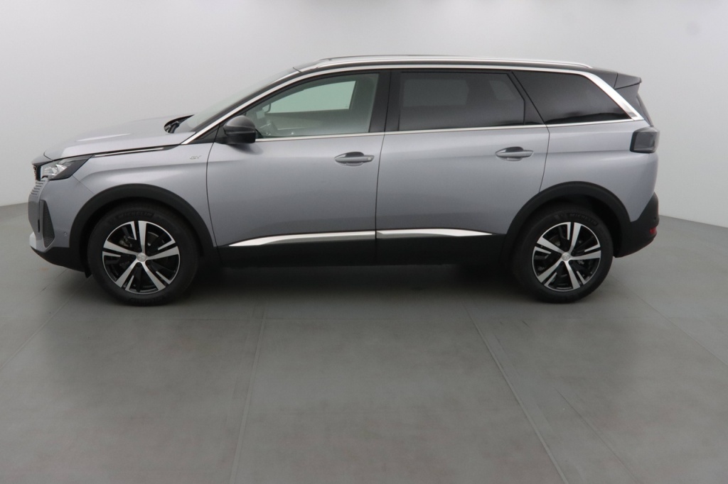 PEUGEOT 5008 1.2 PURETECH 130CH GT - ref: 2-680112 - Photo 12