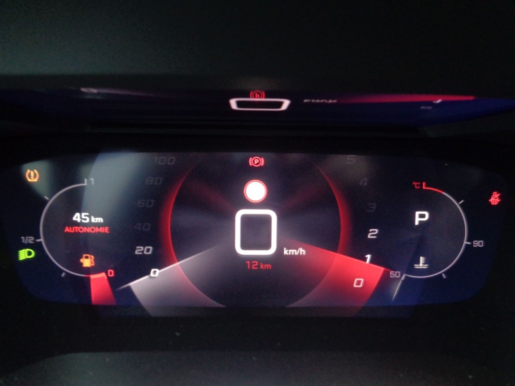 PEUGEOT 2008 1.2 PURETECH 130CH S&S EAT8 GT - ref: 2-684584 - Photo 14