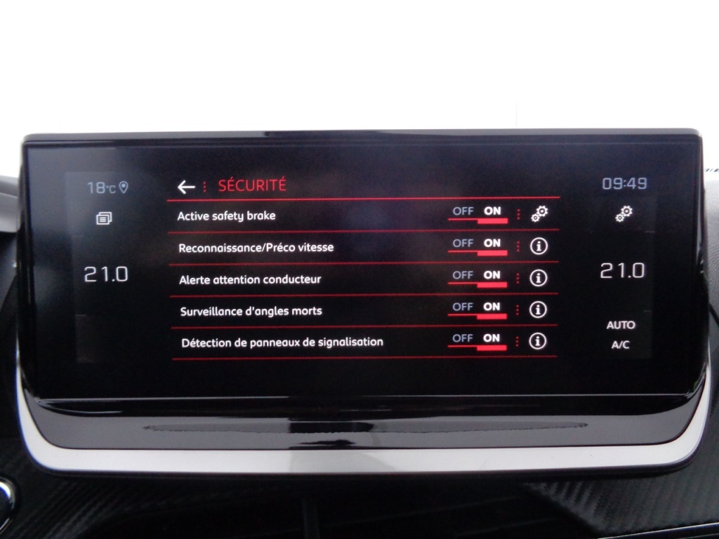 PEUGEOT 2008 1.2 PURETECH 130CH S&S EAT8 GT - ref: 2-684584 - Photo 6