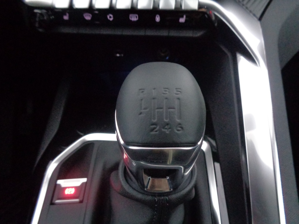 PEUGEOT 3008 1.2 PURETECH 130CH ACTIVE PACK - ref: 2-687371 - Photo 9