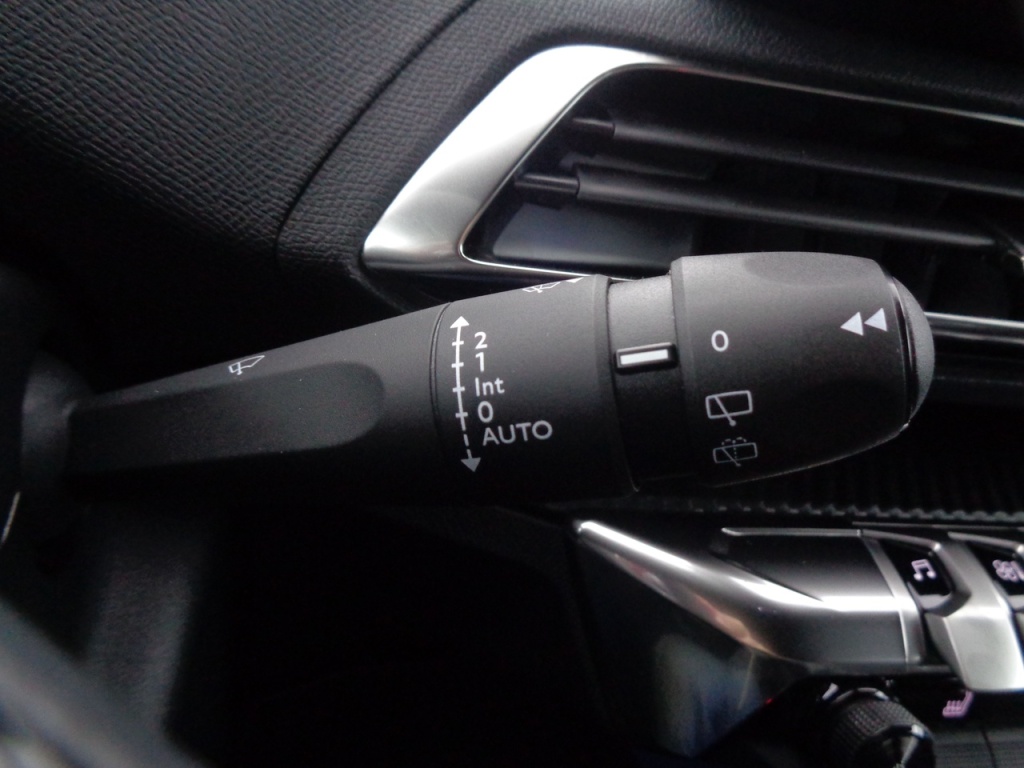 PEUGEOT 3008 1.2 PURETECH 130CH ACTIVE PACK - ref: 2-687377 - Photo 14