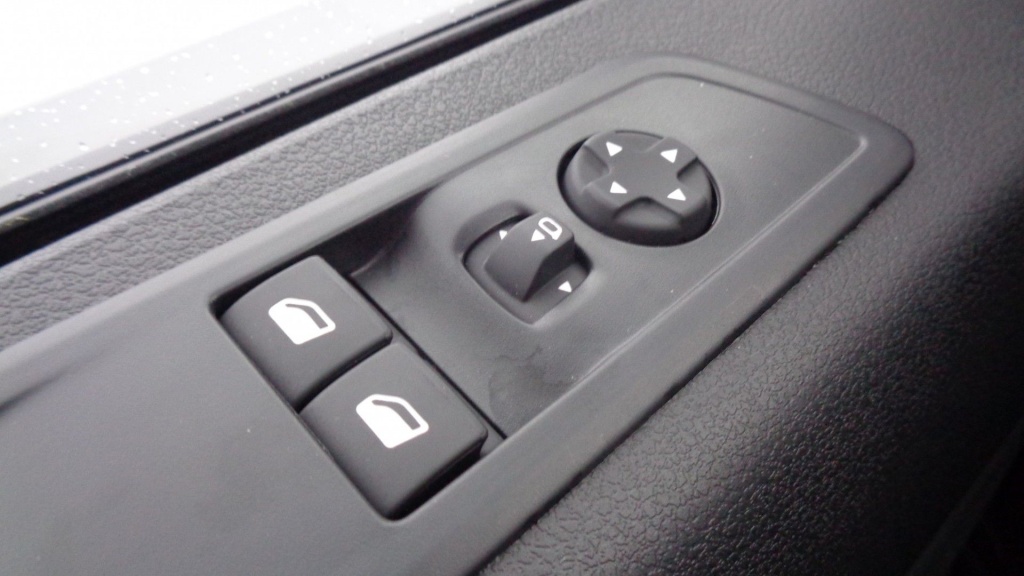 PEUGEOT EXPERT CABINE APPROFONDIE STANDARD 2.0 BLUEHDI 140 CONFORT + - ref: 2-693814 - Photo 19