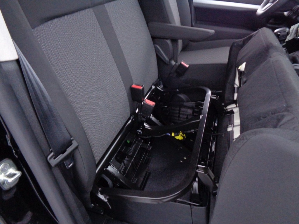 PEUGEOT EXPERT CABINE APPROFONDIE LONG 2.0 BLUEHDI 140CH CONFORT PLUS - ref: 2-701907 - Photo 4