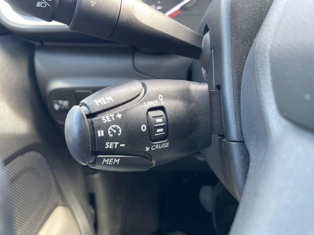 CITROEN C3 1.2 PURETECH 110CH EAT6 SHINE - ref: 2-732395 - Photo 13