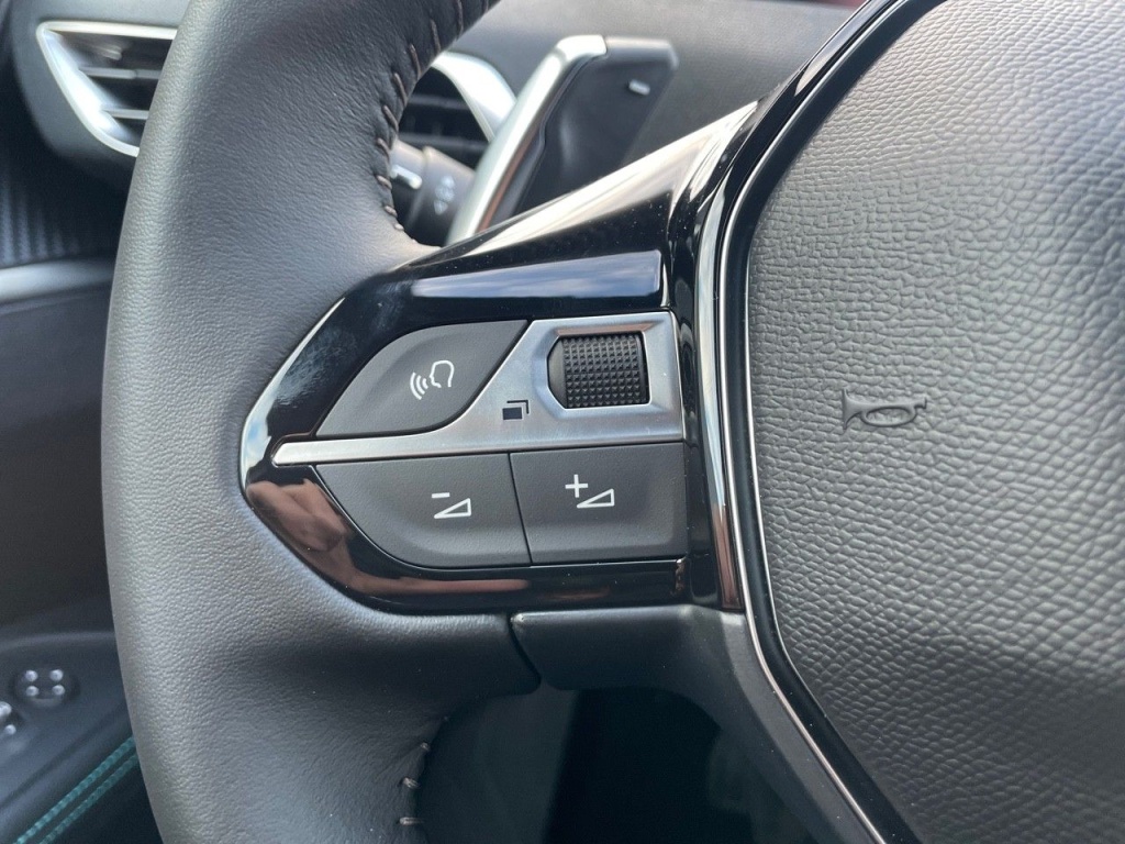 PEUGEOT 5008 1.5 BLUEHDI 130CH S&S EAT8 ALLURE PACK - ref: 2-734966 - Photo 17