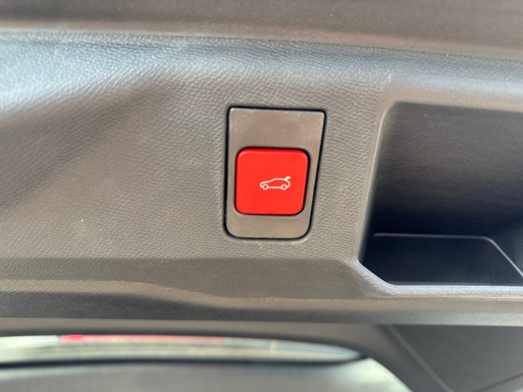PEUGEOT 5008 HYBRID 136CH E-DCS6 GT - ref: 2-754335 - Photo 8