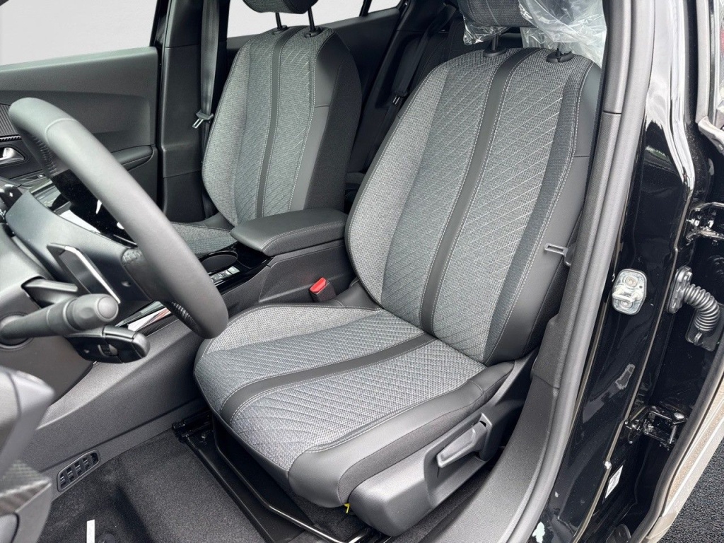 PEUGEOT 2008 HYBRID 136CH E-DCS6 ALLURE - ref: 2-754452 - Photo 7