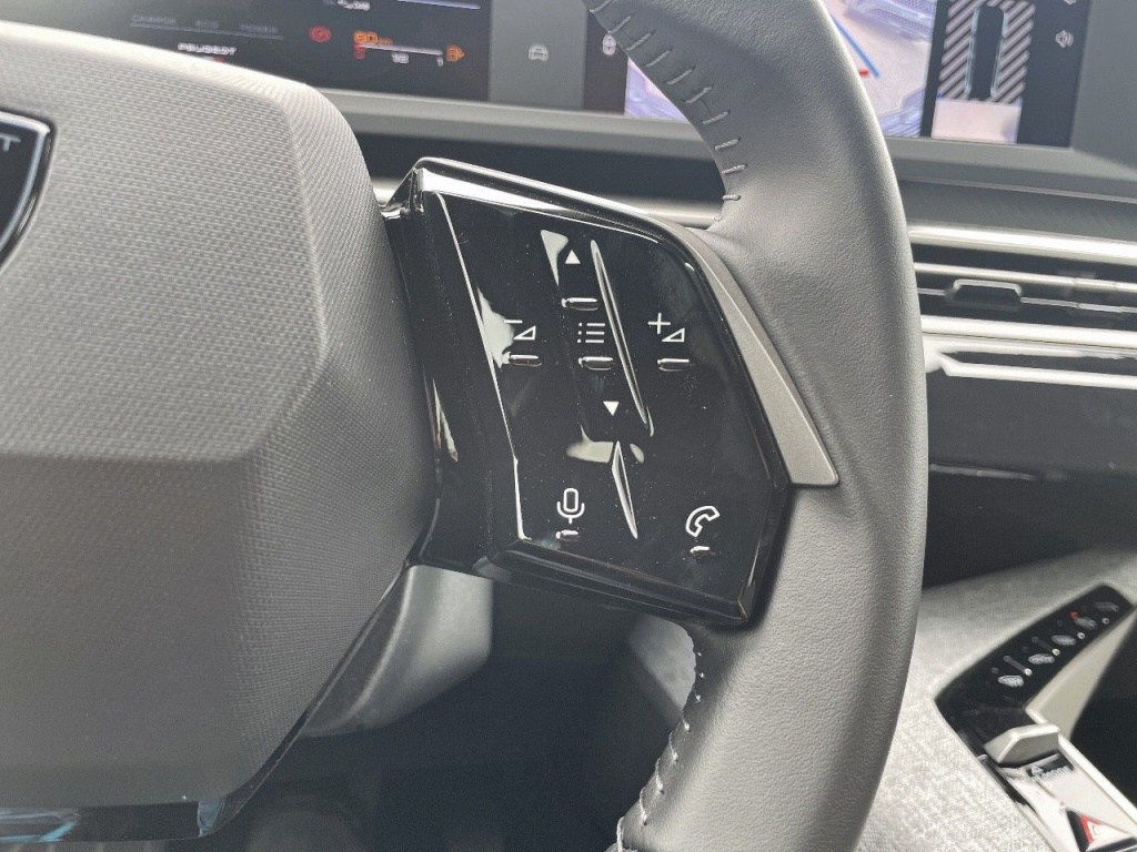 PEUGEOT 5008 HYBRID 136CH E-DCS6 ALLURE - ref: 2-755200 - Photo 15