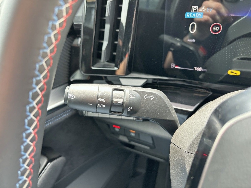 RENAULT Austral 1.2E-TECH F.HYBRID 200ICONIC ESPRIT A - ref: 2-763568 - Photo 10