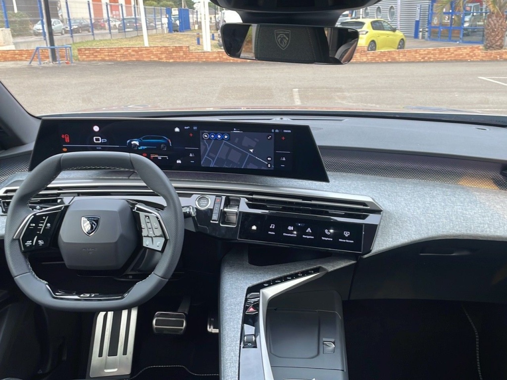 PEUGEOT 5008 HYBRID 136CH E-DCS6 GT - ref: 2-764949 - Photo 4