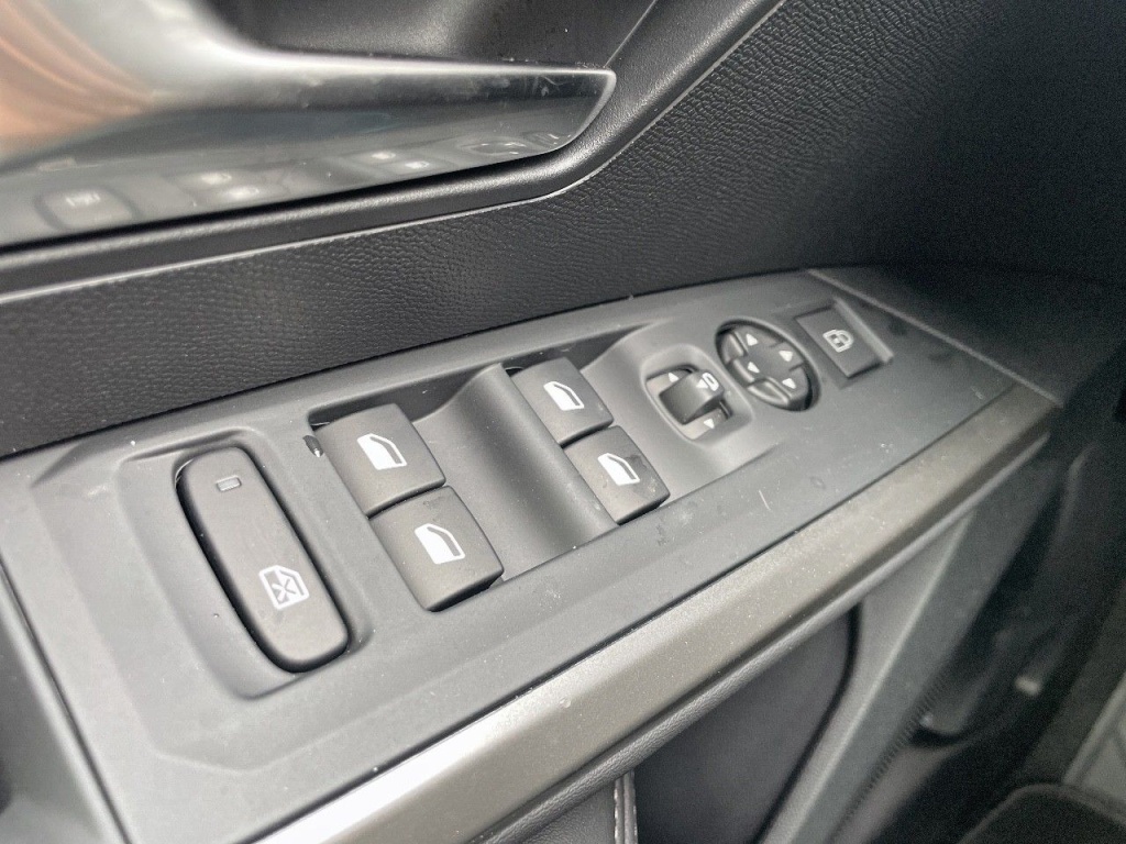 PEUGEOT 3008 HYBRID 136CH E-DCS6 ALLURE - ref: 2-765132 - Photo 17
