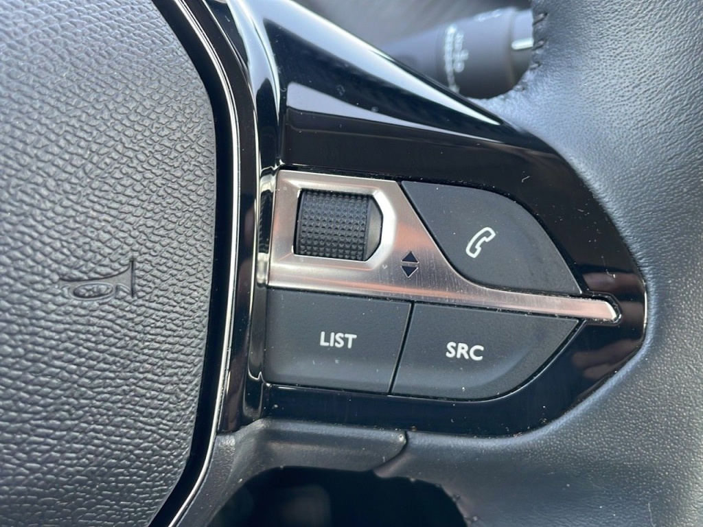 PEUGEOT 208 1.2 PURETECH 100CH ACTIVE - ref: 2-766228 - Photo 15