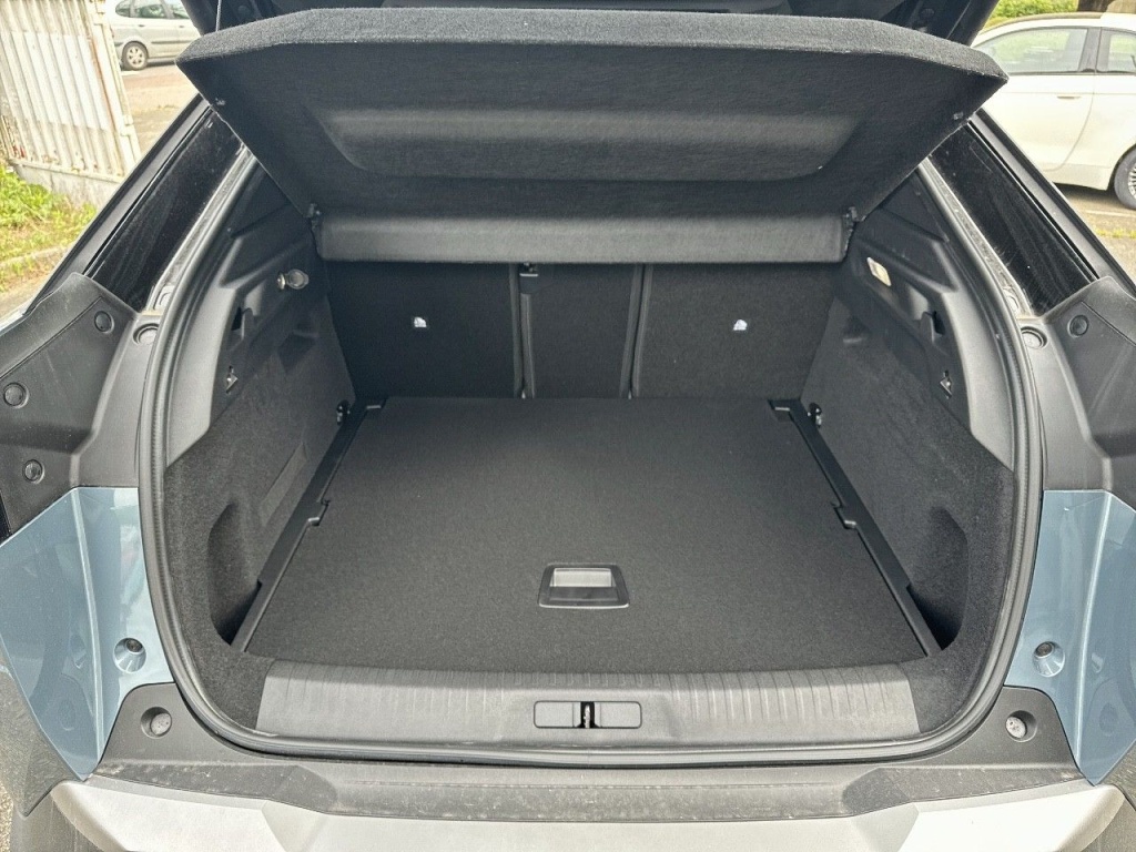 PEUGEOT 3008 HYBRID 136CH E-DCS6 GT - ref: 2-766262 - Photo 2