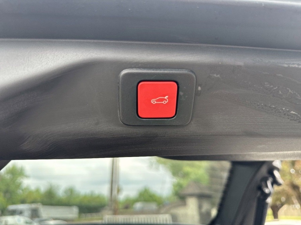 PEUGEOT 3008 HYBRID 136CH E-DCS6 GT - ref: 2-766262 - Photo 8