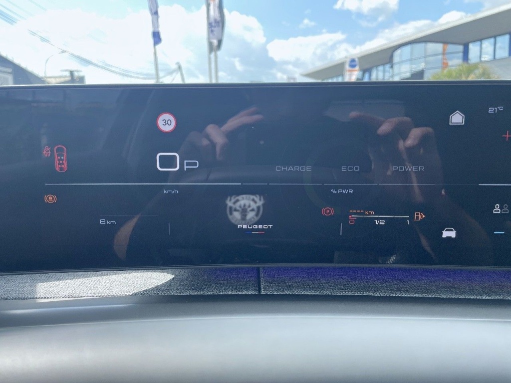 PEUGEOT 5008 1.2 HYBRID 145CH E-DCS6 GT - ref: 2-766276 - Photo 10