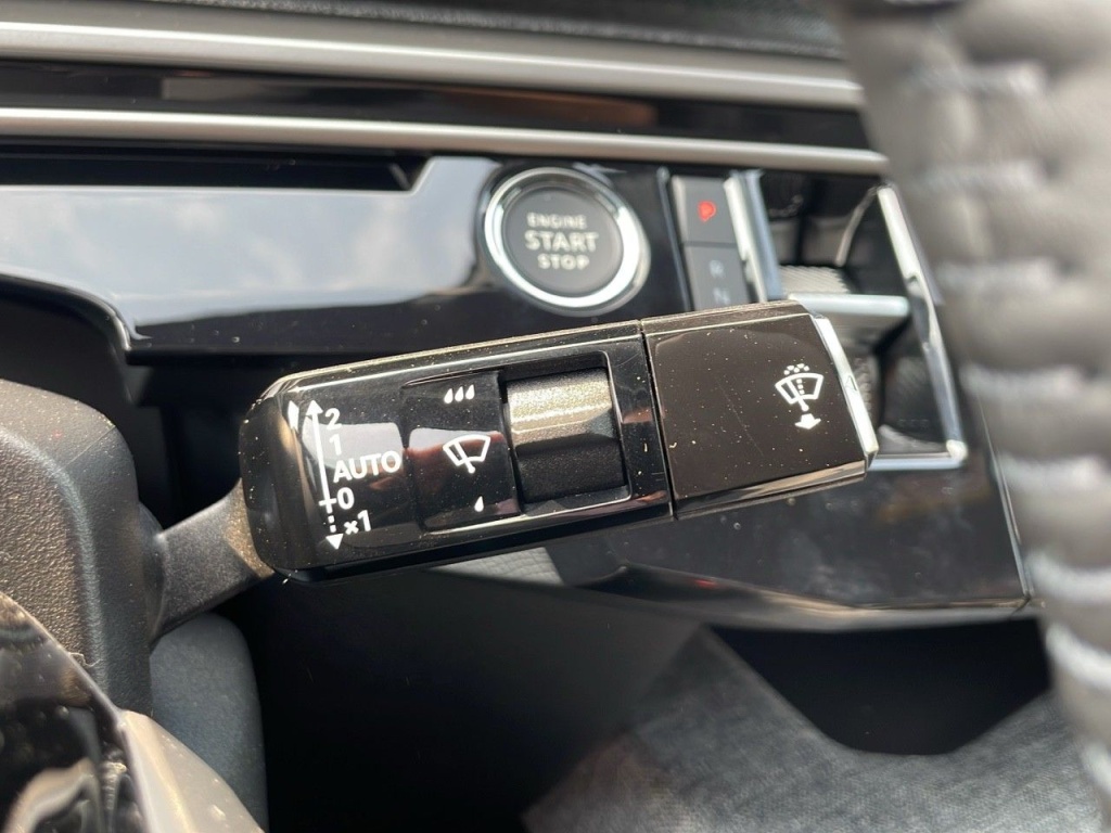 PEUGEOT 3008 HYBRID 136CH E-DCS6 ALLURE - ref: 2-766280 - Photo 10