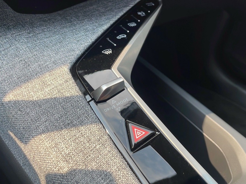 PEUGEOT 3008 HYBRID 136CH E-DCS6 ALLURE - ref: 2-766280 - Photo 18