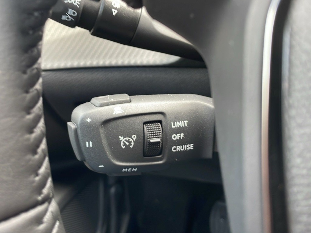 PEUGEOT 2008 1.2 PURETECH 100CH S&S ALLURE - ref: 2-768688 - Photo 13