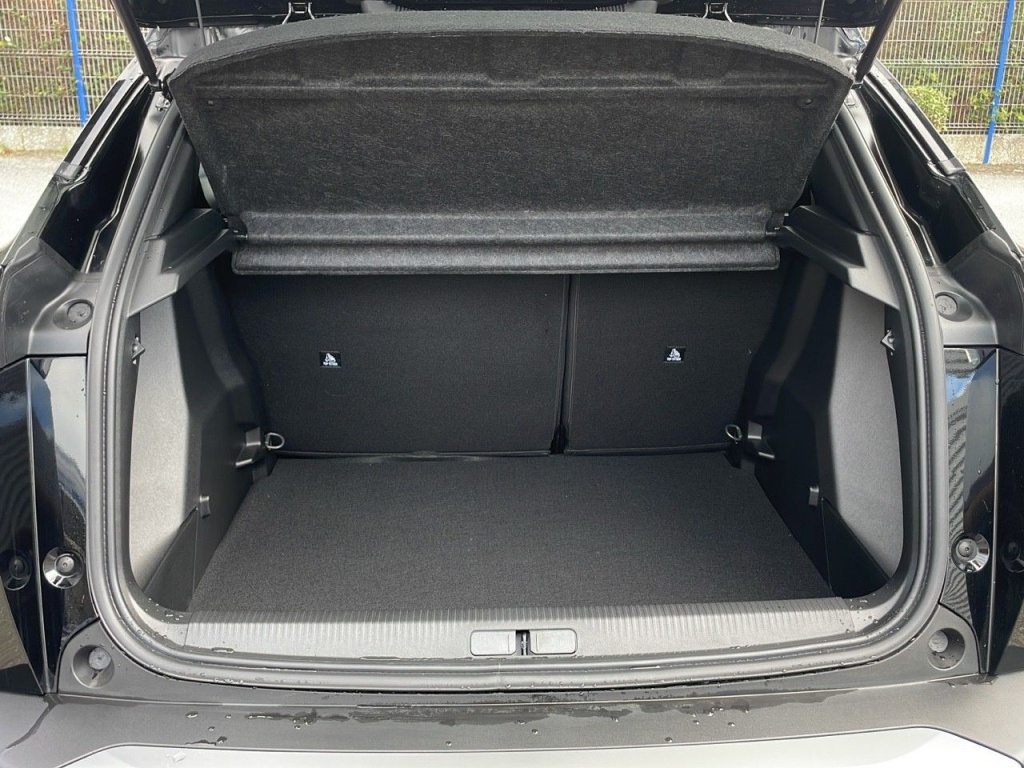 PEUGEOT 2008 1.2 PURETECH 100CH S&S ALLURE - ref: 2-768688 - Photo 2