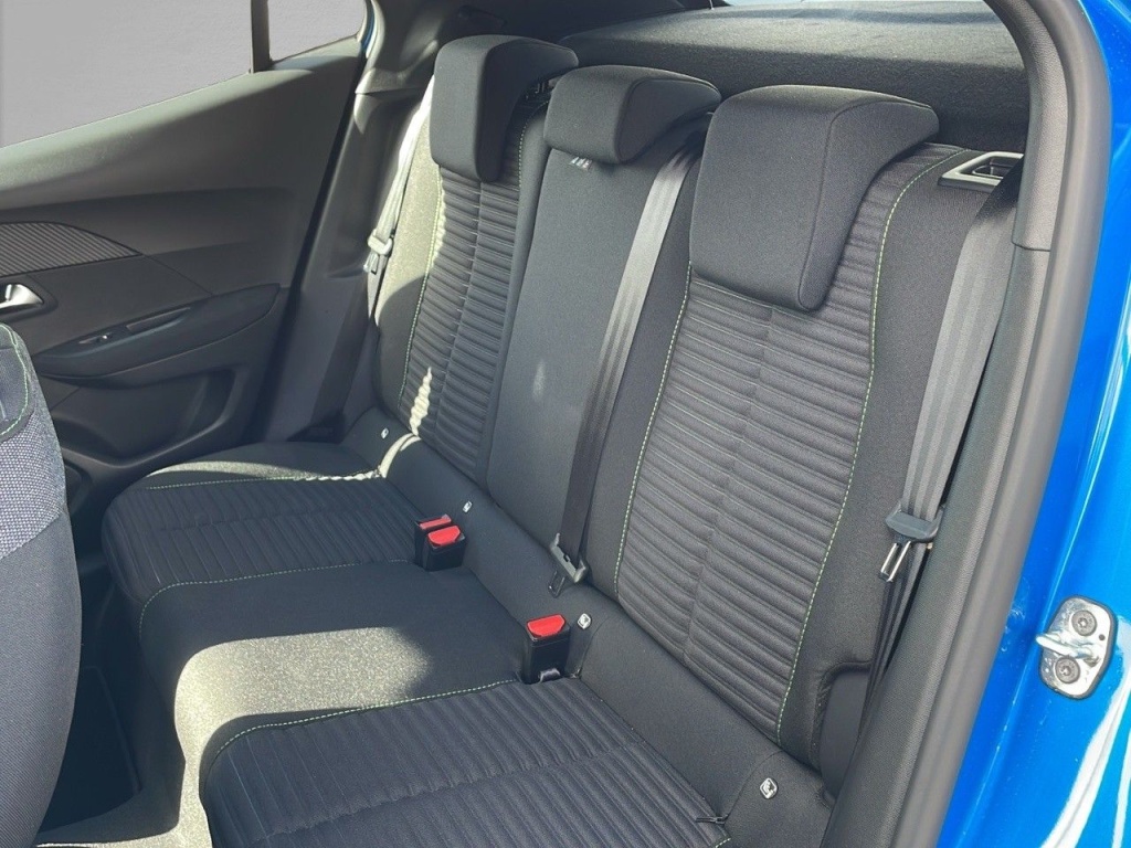 PEUGEOT 2008 1.2 PURETECH 100CH S&S ACTIVE - ref: 2-768690 - Photo 8