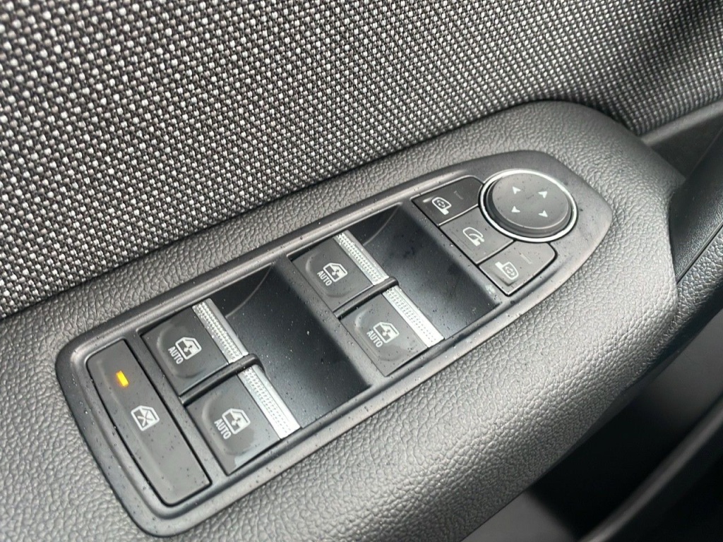 RENAULT Captur 1.6 E-TECH FULL HYBRID 145CH TECHNO - ref: 2-776933 - Photo 15