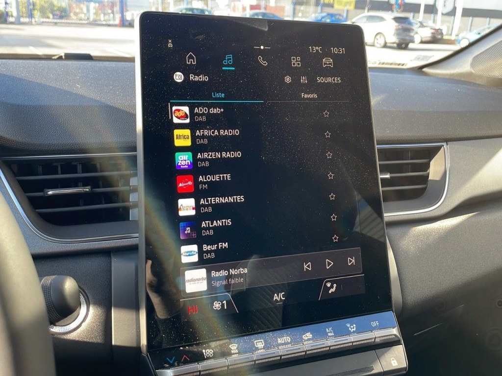 RENAULT Captur 1.6 E-TECH FULL HYBRID 145CH TECHNO - ref: 2-777296 - Photo 18