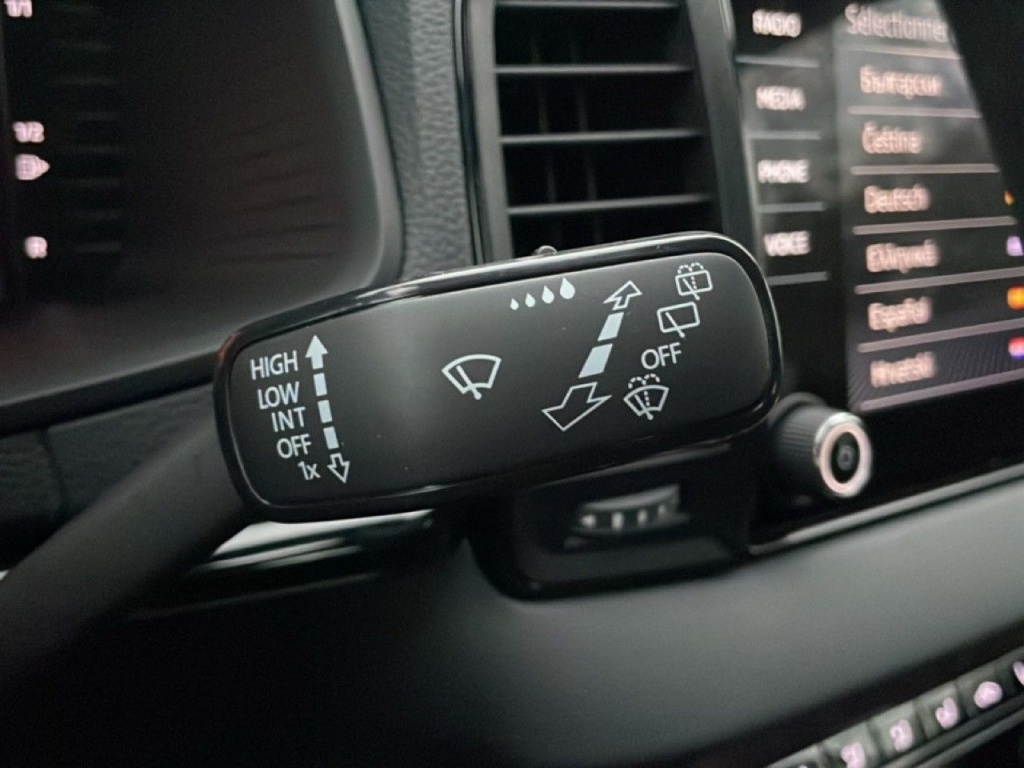 SKODA Karoq 1.5 TSI 150CH DSG7 SPORTLINE - ref: 2-788160 - Photo 13