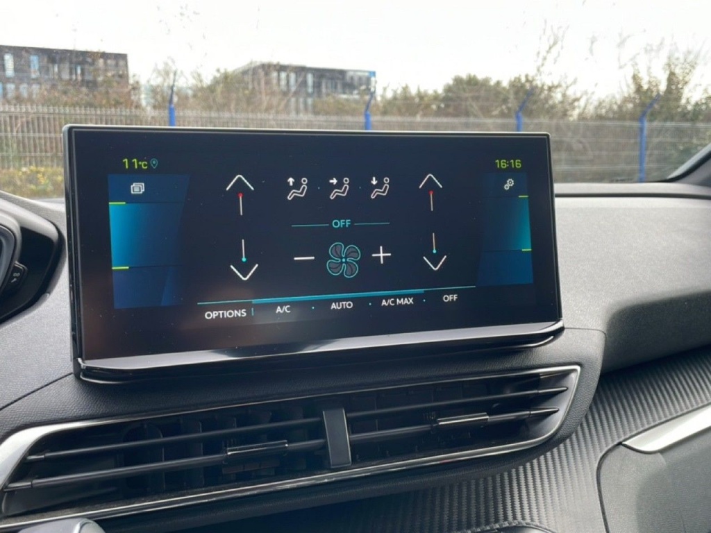 PEUGEOT 3008 1.6 HYBRID 180CH e-EAT8 ALLURE PACK - ref: 2-791700 - Photo 20