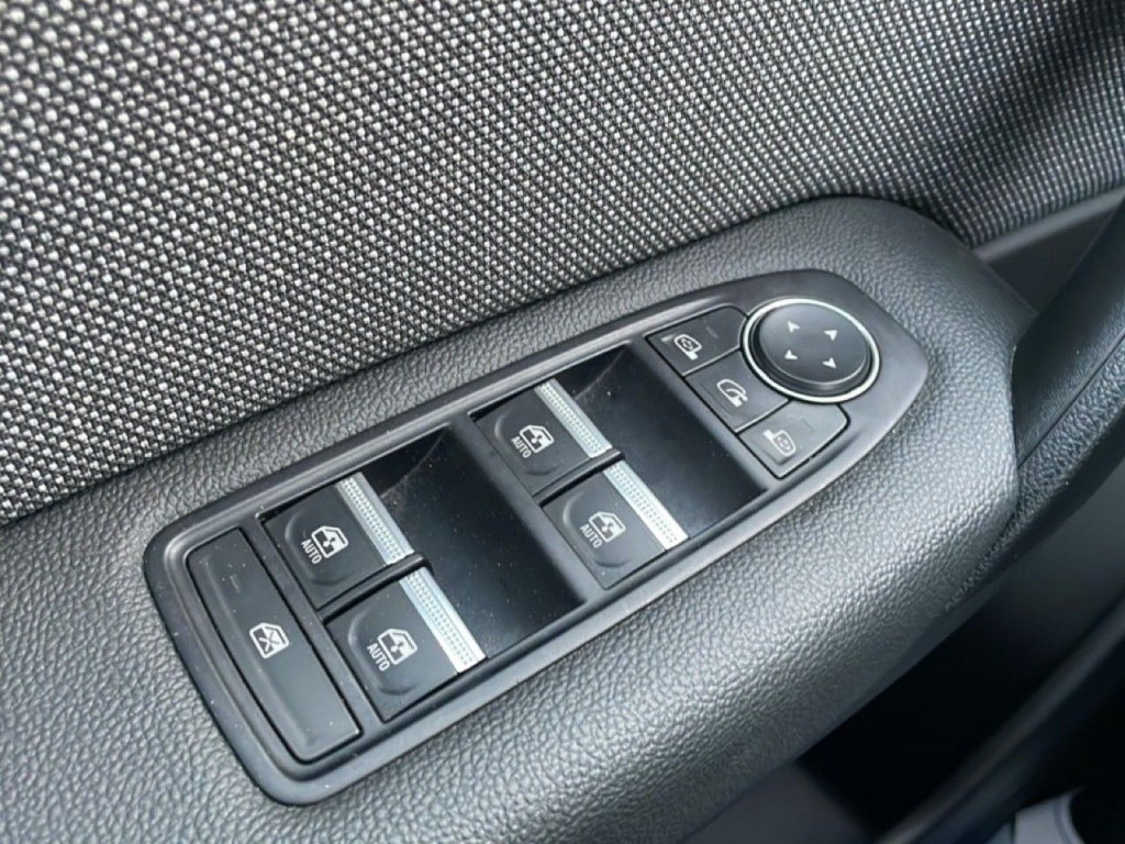 RENAULT Captur 1.0 ECO-G 100CH TECHNO - ref: 2-793405 - Photo 16