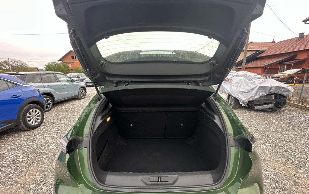 PEUGEOT 308 Active Business 1.5 BlueHDi 130HP  - ref: 4-129869 - Photo 1