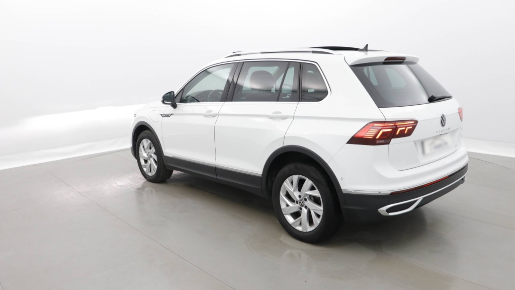 VOLKSWAGEN Tiguan Elegance EHYBRID 245 DSG6 ELEGANCE +TOIT - ref: 5-1289651 - Photo 4
