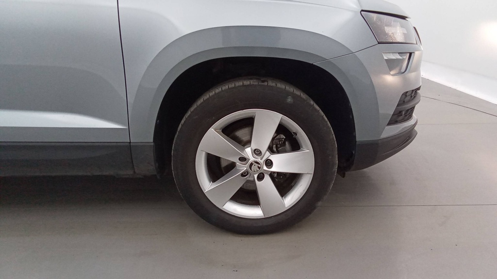 SKODA Karoq Ambition TSI 150 DSG7 AMBITION +GPS +CAMERA - ref: 5-1303052 - Photo 11
