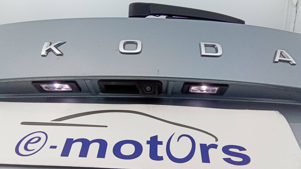 SKODA Karoq Ambition TSI 150 DSG7 AMBITION +GPS +CAMERA - ref: 5-1303052 - Photo 12