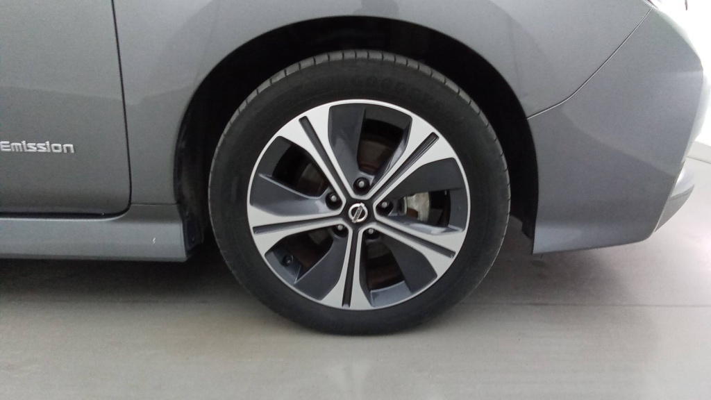 NISSAN Leaf N-Connecta ELECTRIQUE 40KWH N-CONNECTA - ref: 5-1303427 - Photo 11