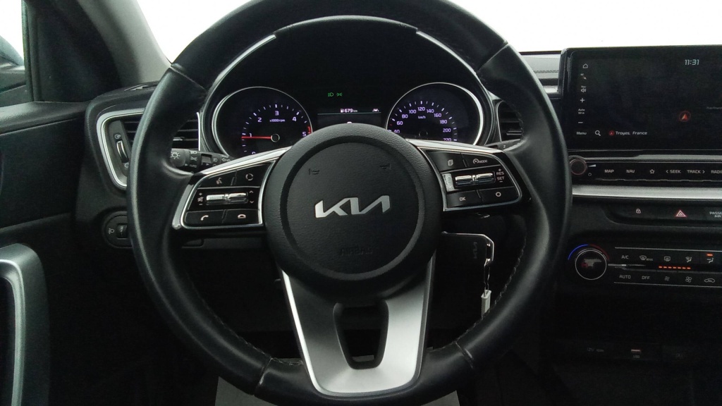 KIA Xceed Active 1.6L CRDI 136 ACTIVE +GPS - ref: 5-1306283 - Photo 13