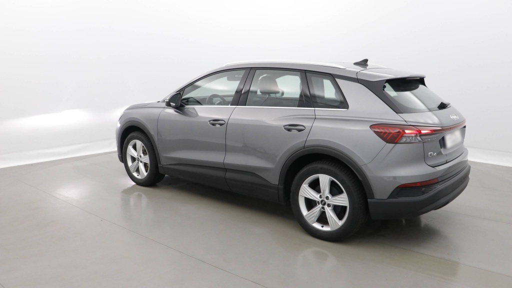 AUDI Q4 E-Tron Design 40 204 82 KWH DESIGN - ref: 5-1306772 - Photo 4