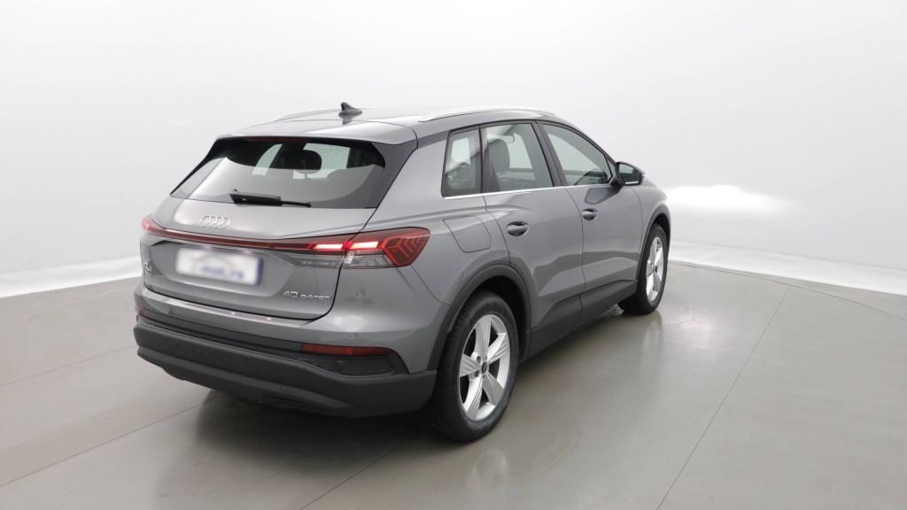 AUDI Q4 E-Tron Design 40 204 82 KWH DESIGN - ref: 5-1306772 - Photo 6